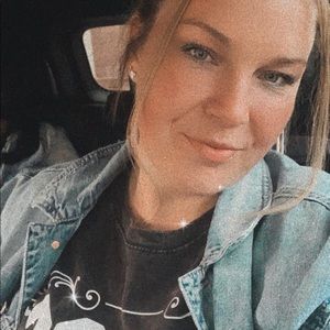 Meet your Posher, Meaghan